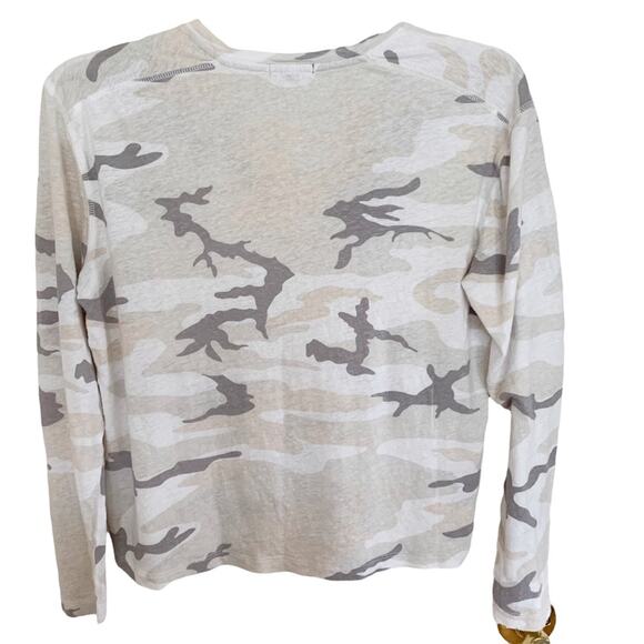 Rails Stone Camo Sami V Neck Tee Small - Picture 2 of 5